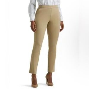 Lee Women’s  Straight‎ Leg Woven Kansas City Khaki Pants Size 16